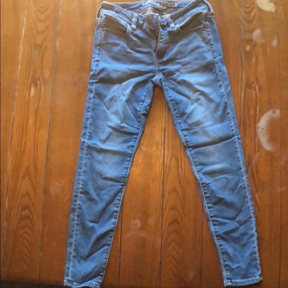 American Eagle light blue wash jeans super stretch